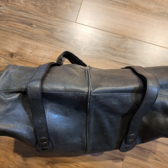 ❤️HOST PICK❤️Authentic Chloé Silverado Large Tote Bag In Grey Color - Picture 7 of 17